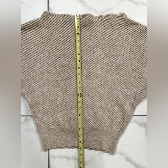 The reset label sweater - Picture 4 of 8